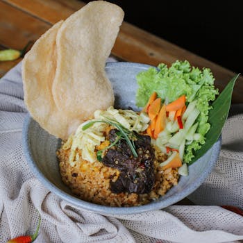 Asuntolainaa: Opas Asuntolainan Hakemiseen, Kilpailutukseen Ja Hallintaan